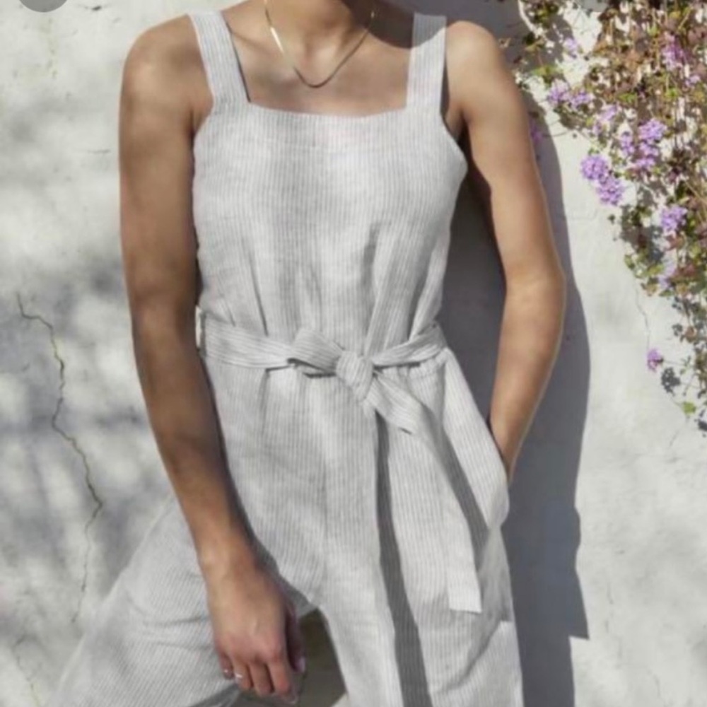 Everlane Linen Jumpsuit Square-neck Size 0 Striped Blue Summer Beach